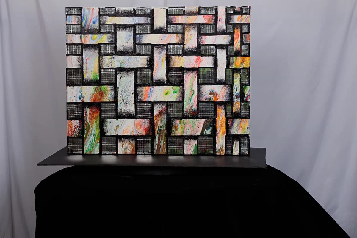Woven Glow 1, photograph 3