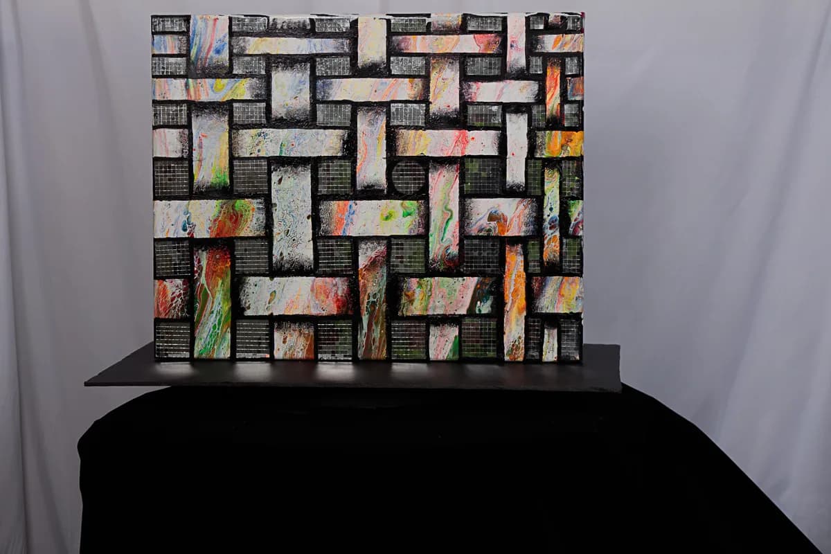 Woven Glow 1, photograph 4